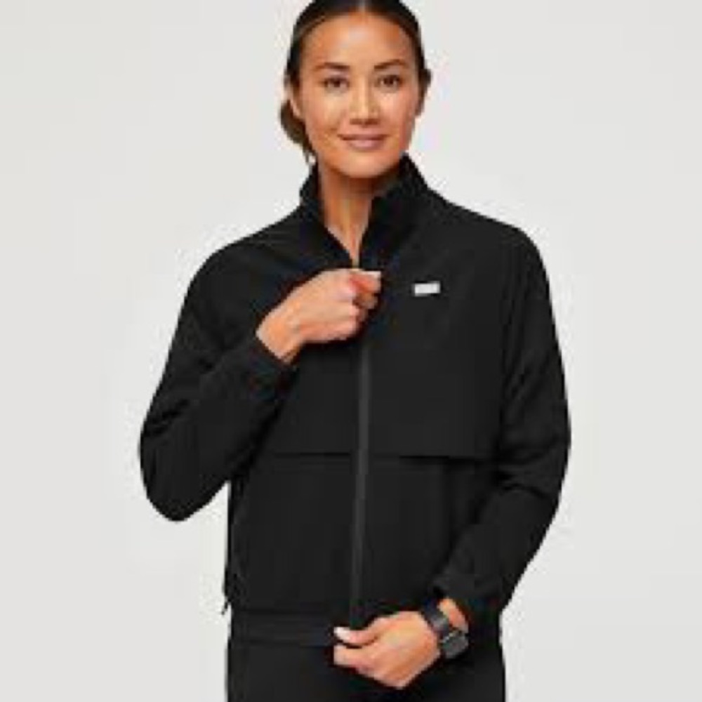 FIGS Sydney Scrub Jacket